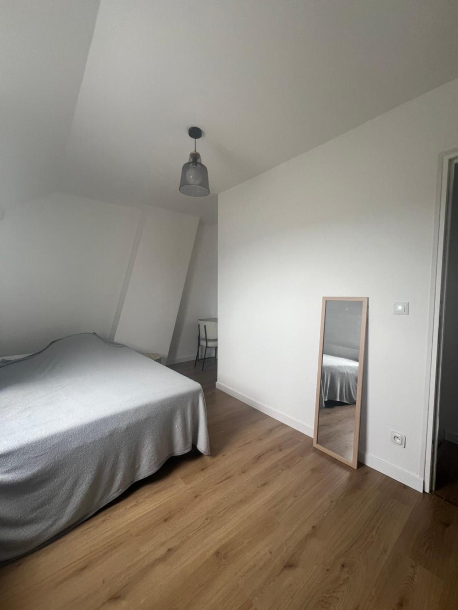 Jolie Chambre Dans Maison Renovee, Beautifull Room In Shared House ルーベ エクステリア 写真